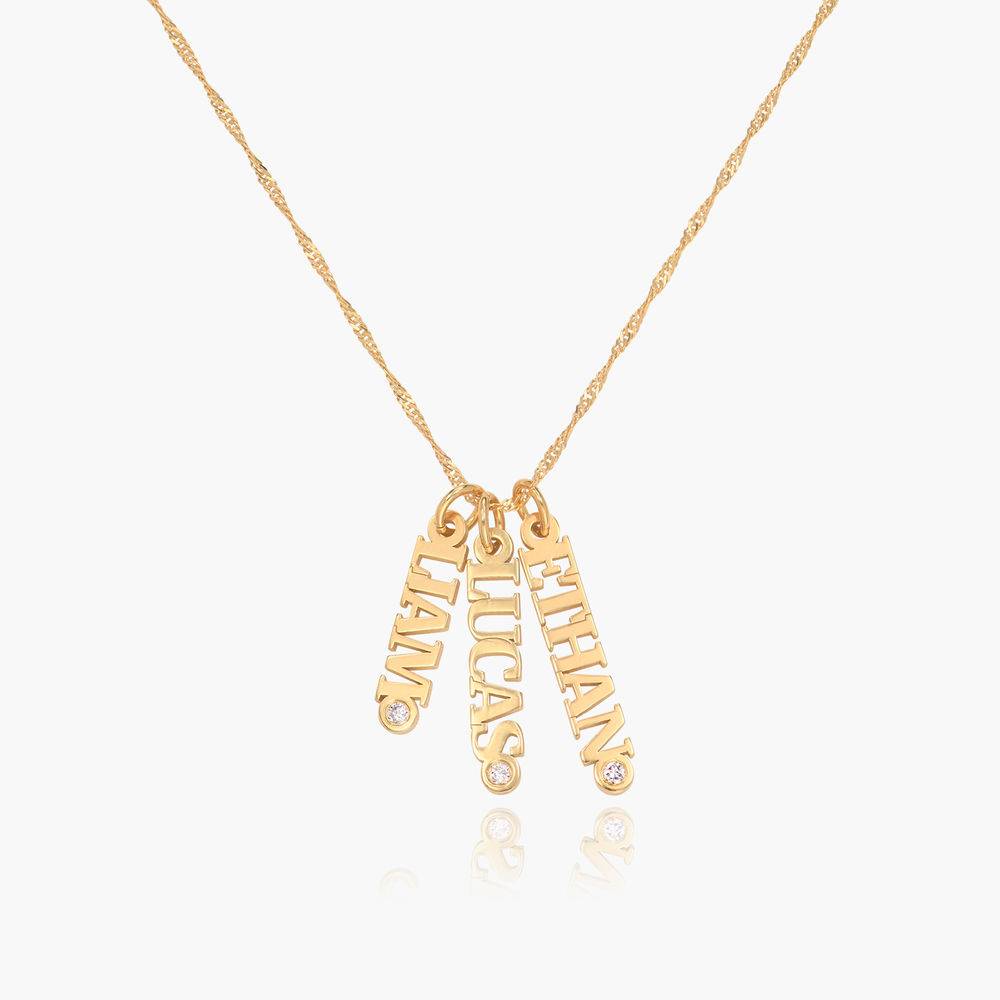 English Capital Vertical Name Necklace With Diamond